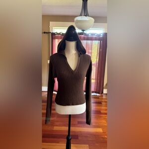 Elegant Brown V-Neck Sweater with Hood